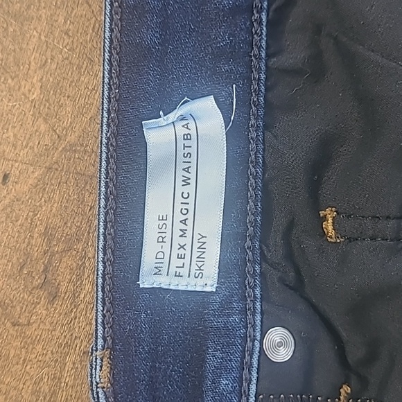 EUC Lane Bryant Jeans Women's sz 22 Mid Rise Skinny Leg Dark Wash Denim Jean - Picture 9 of 12